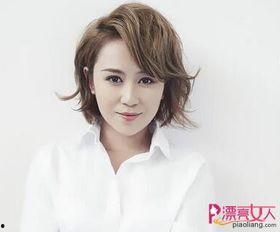娱乐圈最新爆料马丽是谁,娱乐圈新晋话题女王，揭秘她的崛起之路