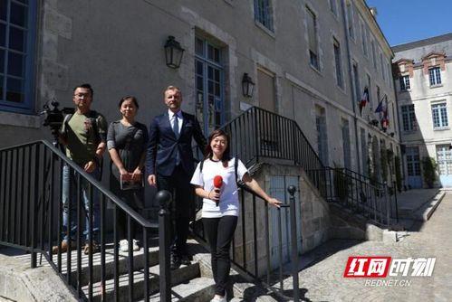 苏州情感爆料事件视频播放,一场引发热议的邻里情感纠葛 第3张 苏州情感爆料事件视频播放,一场引发热议的邻里情感纠葛 第3张