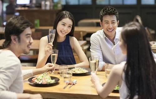 娱乐吃瓜酱和朋友去旅行  第2张