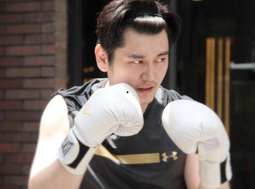 刘文野最新爆料视频,娱乐圈幕后真相大曝光！  第2张