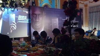 哈尔滨爆料老爷们视频,老爷们视频引发热议，揭秘真实生活百态