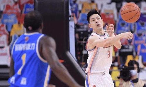 四川男篮爆料最新消息,赛季关键动态及内部消息大揭秘  第3张