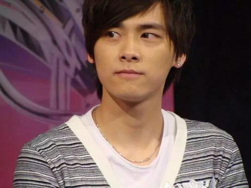 男演员被爆料最新消息,男演员被爆料，真相究竟如何？  第2张