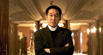 吃瓜娱乐圈 导演海岩,揭秘娱乐圈背后的“吃瓜”真相